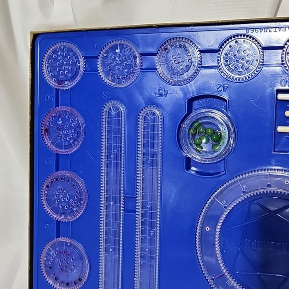 Vintage, Spirograph,Collectible, 1967, Kenner Products Co, Excellent Condition, - Picture 12 of 16
